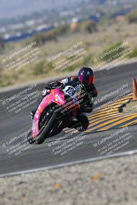 media/Nov-06-2022-SoCal Trackdays (Sun) [[208d2ccc26]]/Turn 11 (10am)/